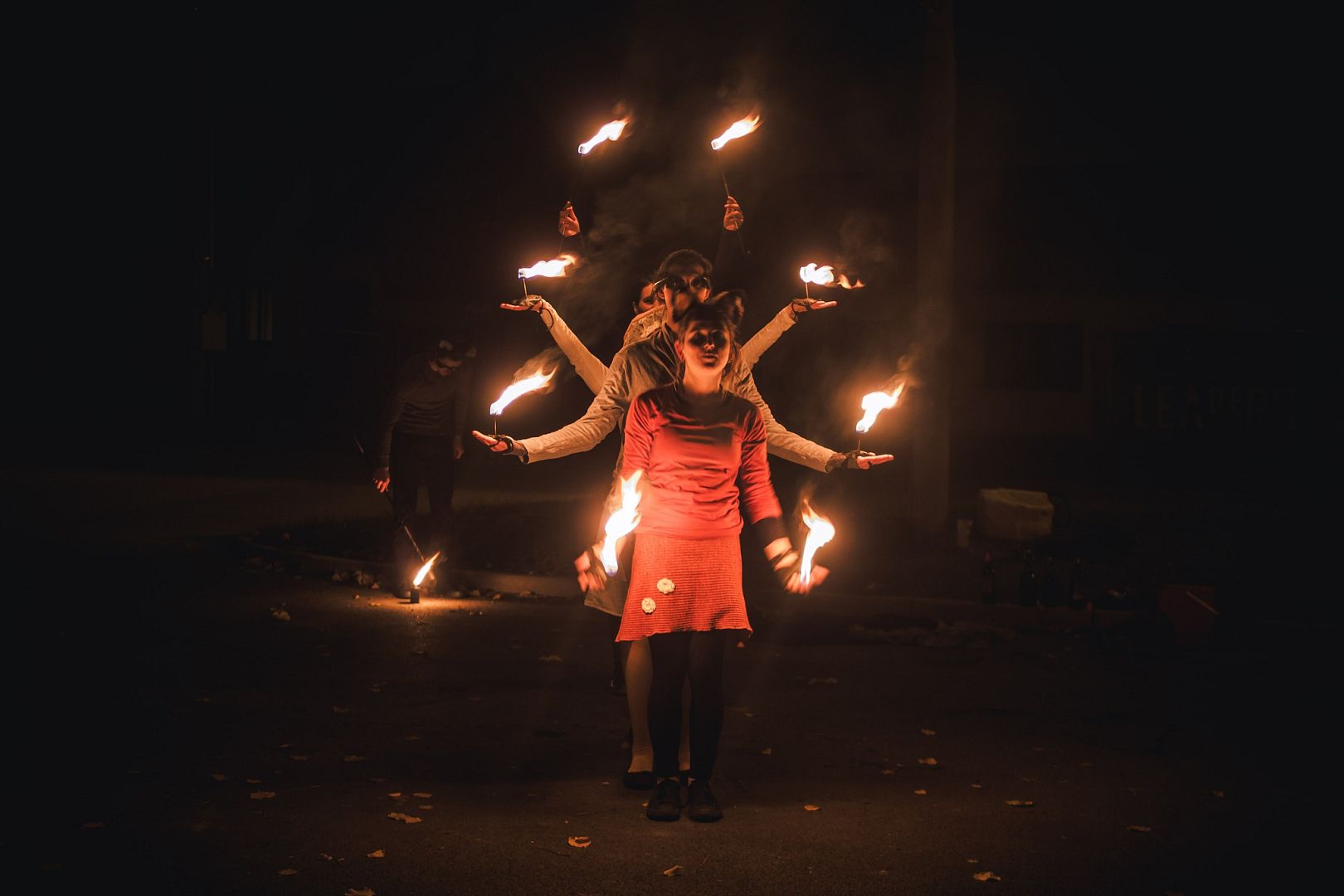 Ohňová show na Krajinářském pasování 2023 v Brně