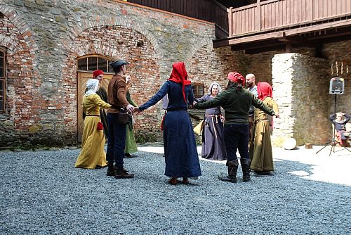 Accompanying program at Sovinec Castle